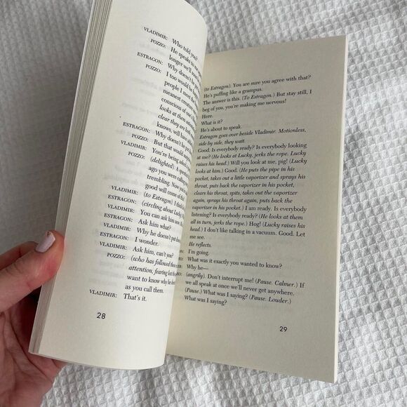 Samuel Beckett - Waiting for Godot - paperback book - Picture 4 of 4